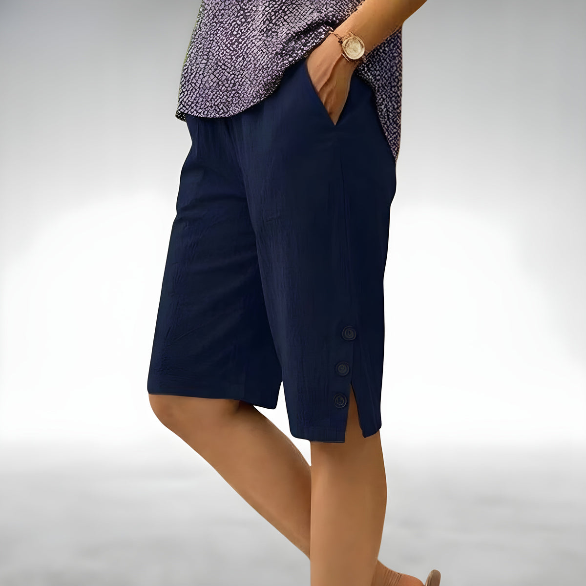 Claire | Button-Detail Capri Pants